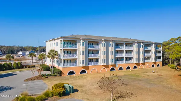 2252 Dolphin Shores Drive Sw #Unit 6, Supply, NC 28462