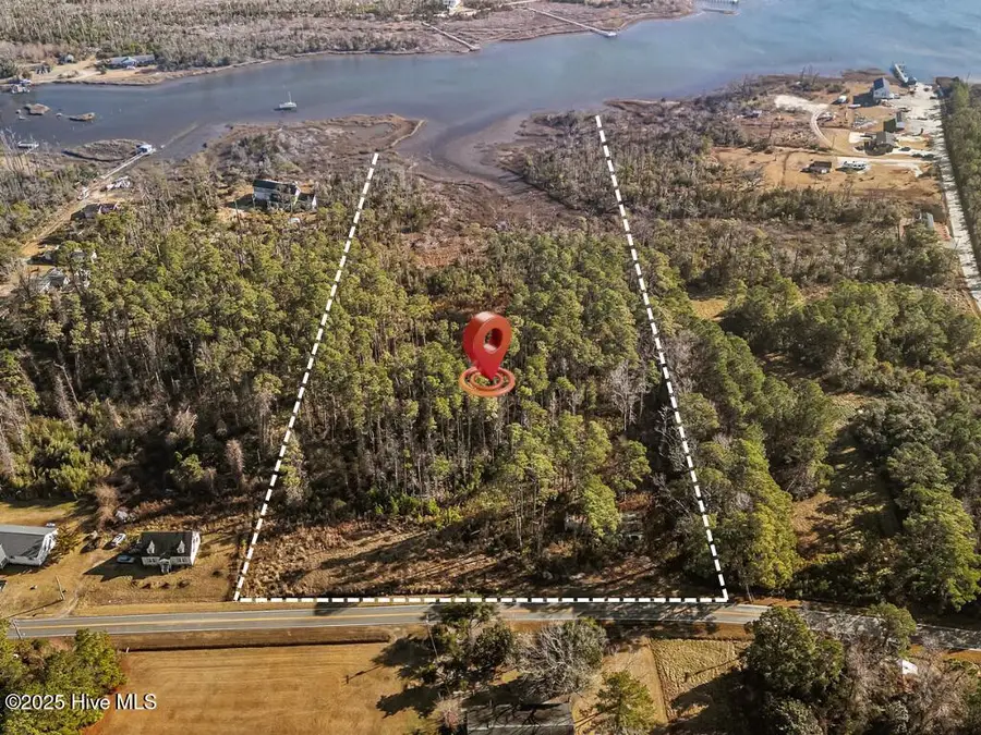 565 Marshallberg Road, Smyrna, NC 28579 - Image #2