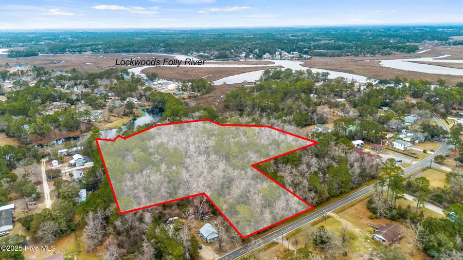 15 Varnamtown Road Sw, Varnamtown, NC 28462 - Image #3