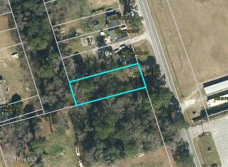 853 N Pine Street, Warsaw, NC 28398 - Image #1