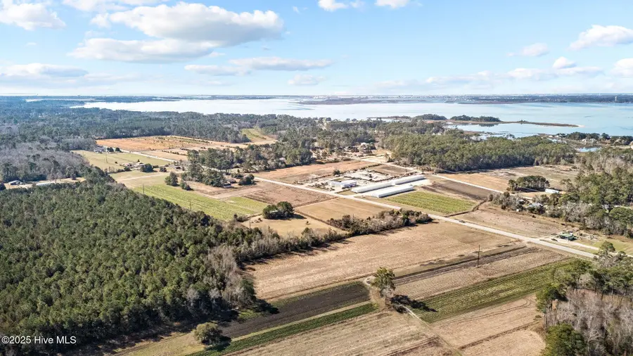 1674 Hwy 101, Beaufort, NC 28516 - Image #2