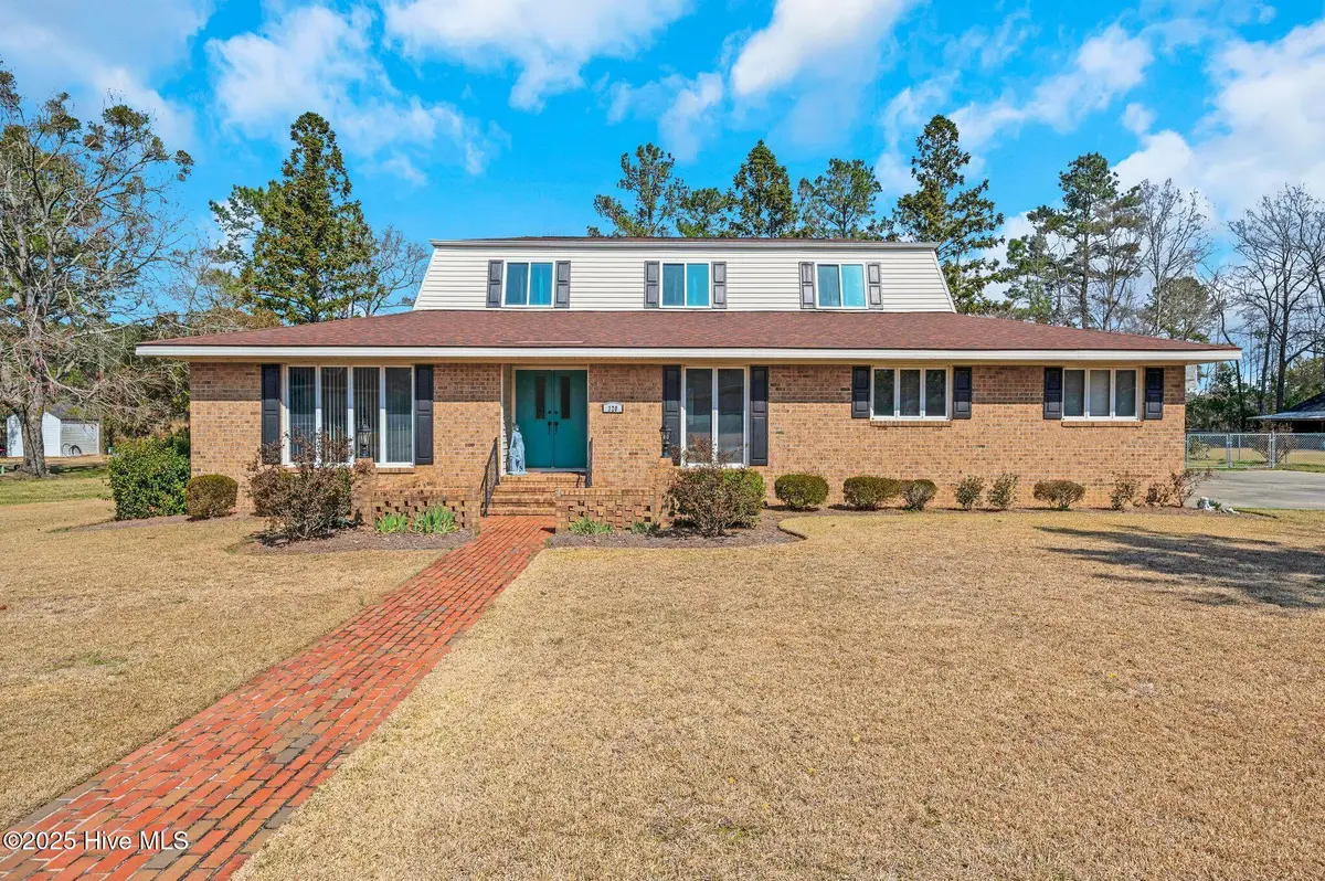 320 Pinecrest Drive, Chadbourn, NC 28431 - Image #1