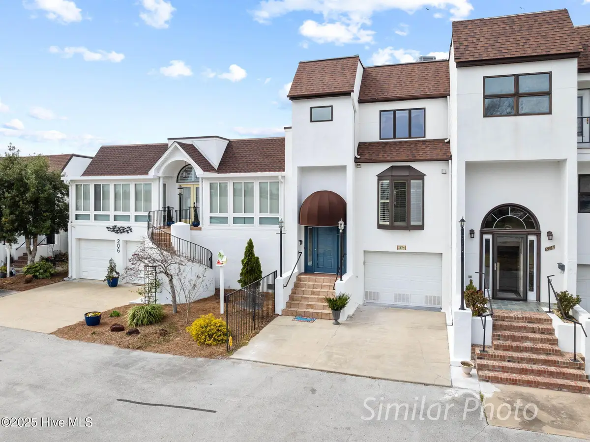 204 Washington Harbor #2, Washington, NC 27889 - Image #1