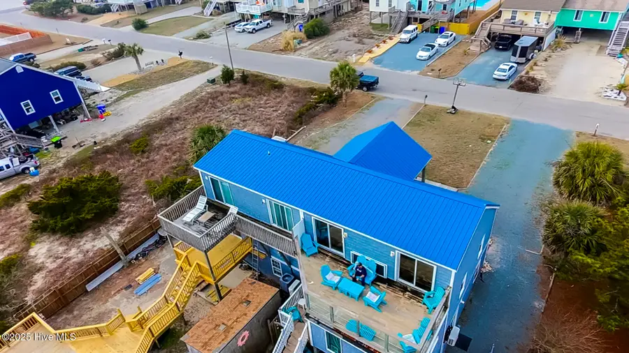 220 Port Drive, North Topsail Beach, NC 28460 - Image #3