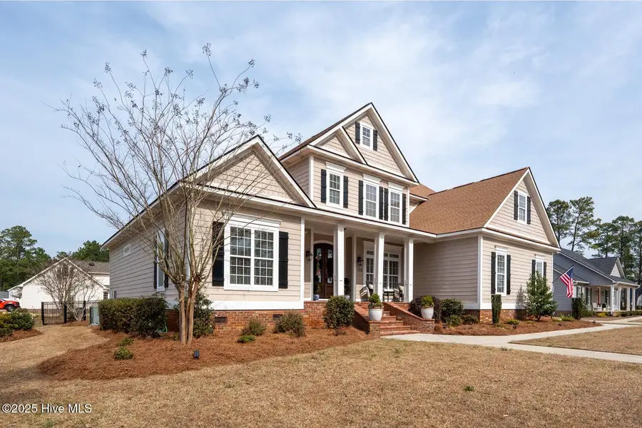 123 Lake Shore Drive, Elizabethtown, NC 28337 - Image #2