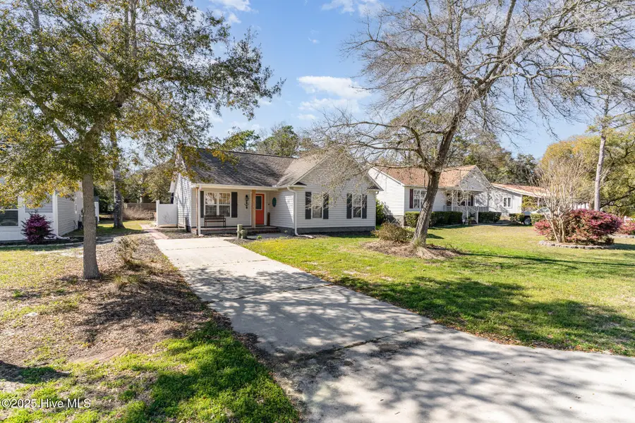 117 NE 13th Street, Oak Island, NC 28465 - Image #2