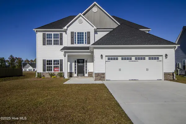 1852 Olde Towne Pointe Boulevard, Jacksonville, NC 28546