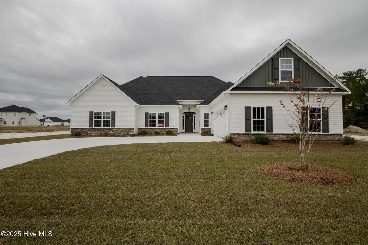 284 Water Wagon Trail, Jacksonville, NC 28546 - Image #1