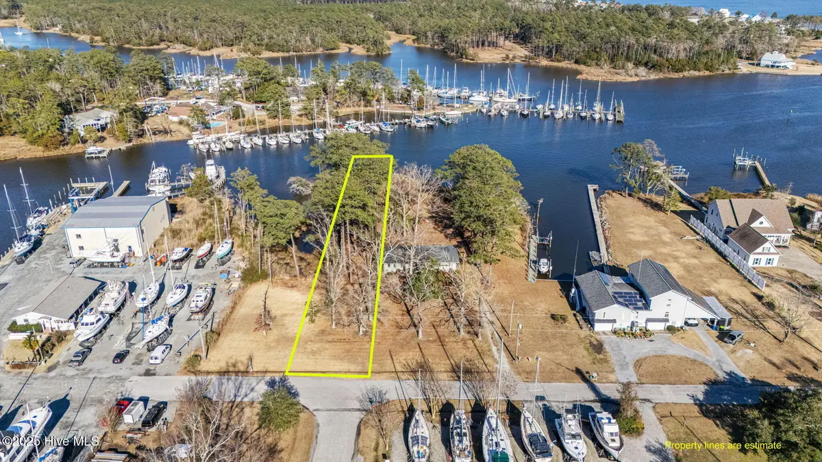 1228 Neuse Drive, Oriental, NC 28571 - Image #1