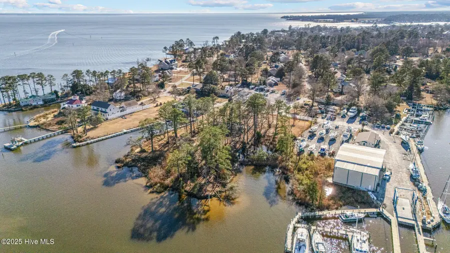 1238 Neuse Drive, Oriental, NC 28571 - Image #2