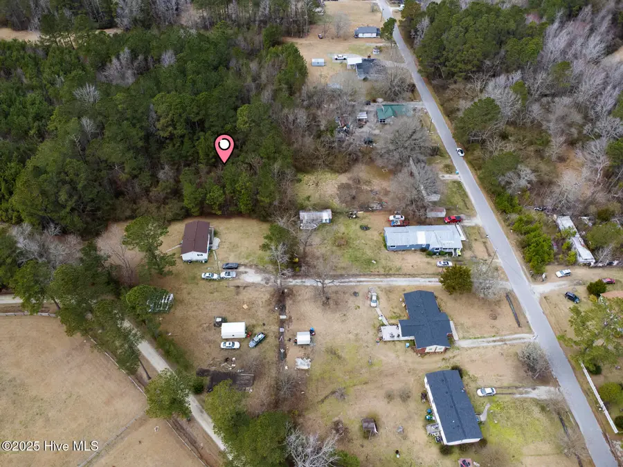 145 Mcgowan Road, Richlands, NC 28574 - Image #3