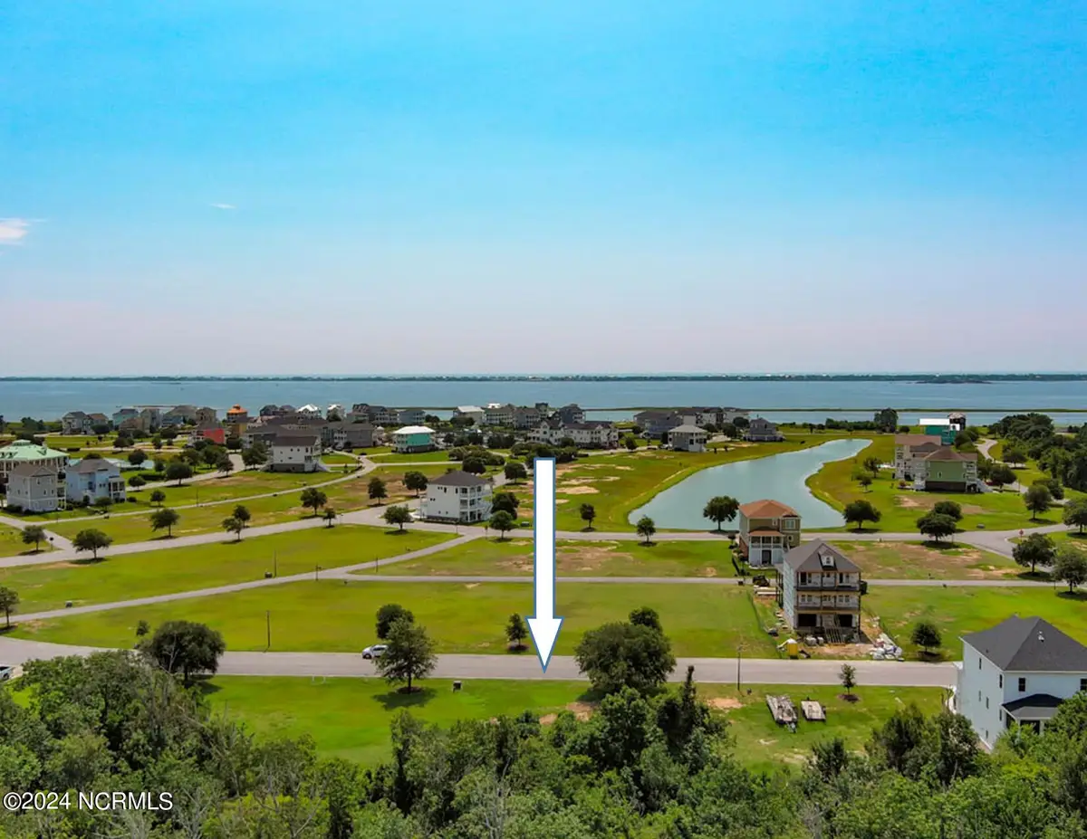 214 Colleton Square, Newport, NC 28570 - Image #1
