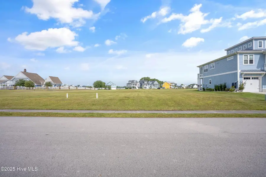 325 Spicer Lake Drive, Holly Ridge, NC 28445 - Image #3