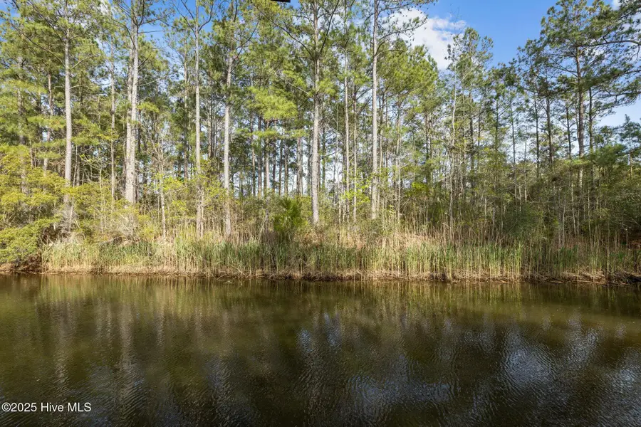 440 Village Drive, Beaufort, NC 28516 - Image #2