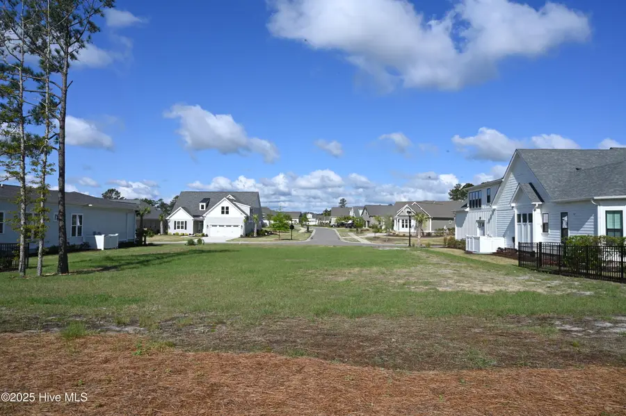 2511 E Timber Crest Drive Ne, Leland, NC 28451 - Image #2