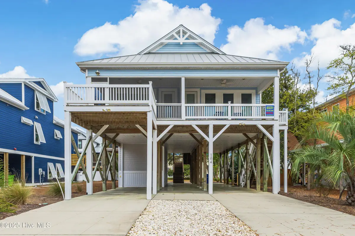 104 SE 70th Street, Oak Island, NC 28465 - Image #1