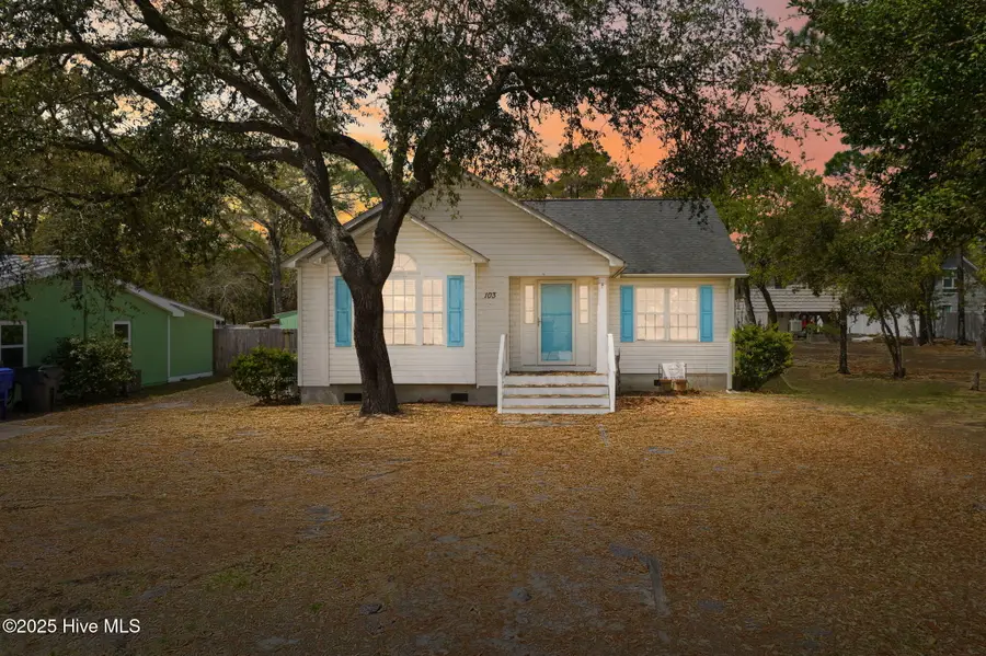 103 NE 5th Street, Oak Island, NC 28465 - #2