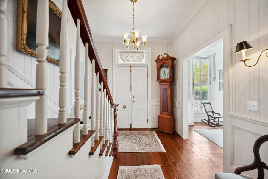 116 W Queen Street, Edenton, NC 27932 - Image #2