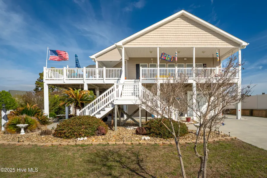 232 Hickory Shores Drive, Newport, NC 28570 - Image #2