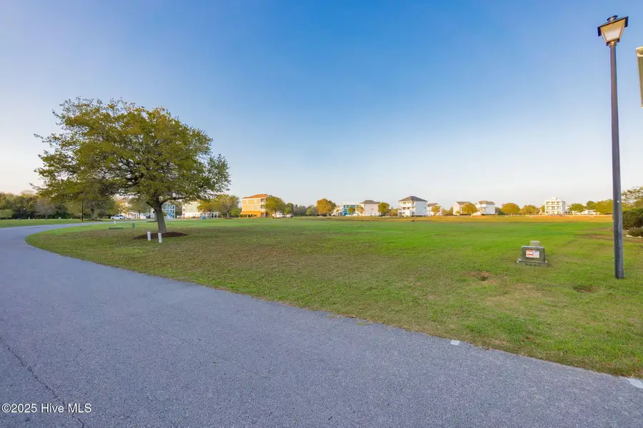 307 Kensington Place, Newport, NC 28570 - Image #3