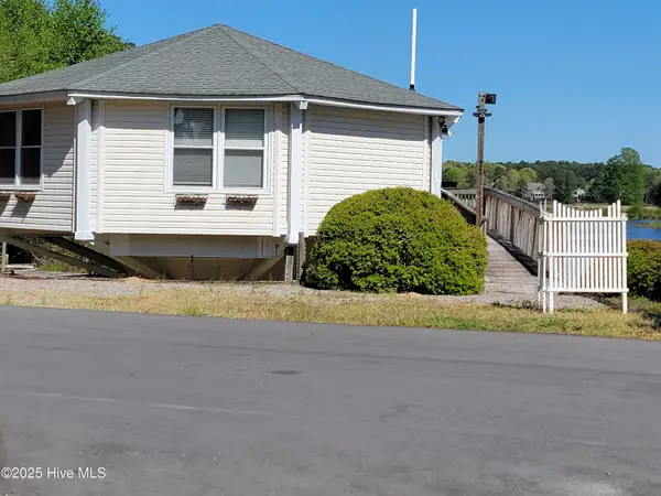 322 Bald Cypress Drive, Vass, NC 28394