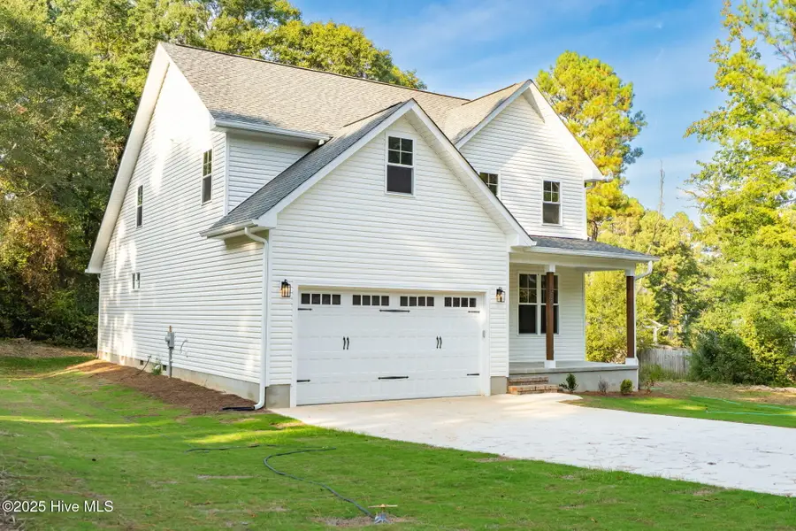 300 N Alma Street, Vass, NC 28394 - Image #2