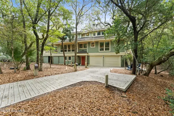 30 Three Flipper Trail, Bald Head Island, NC 28461