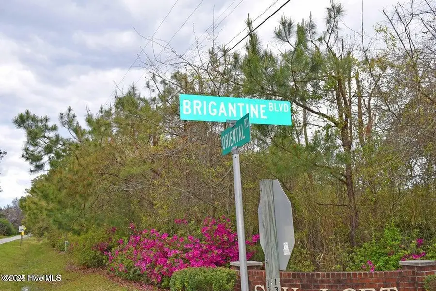 7203 Brigantine Boulevard, Oriental, NC 28571 - Image #2