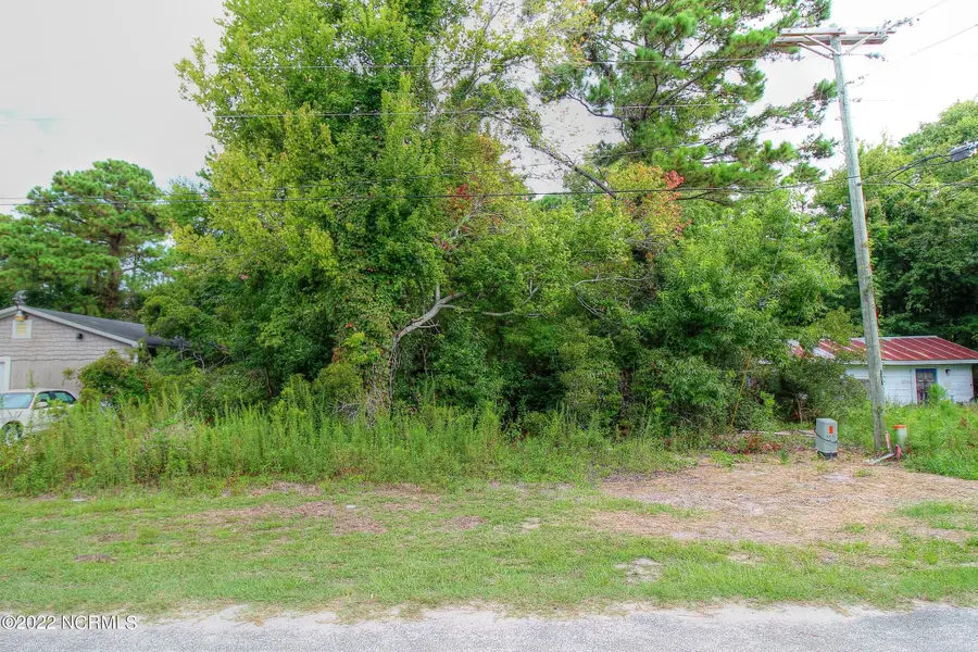 6800 Eastbrook Avenue Sw, Ocean Isle Beach, NC 28469 - Image #2