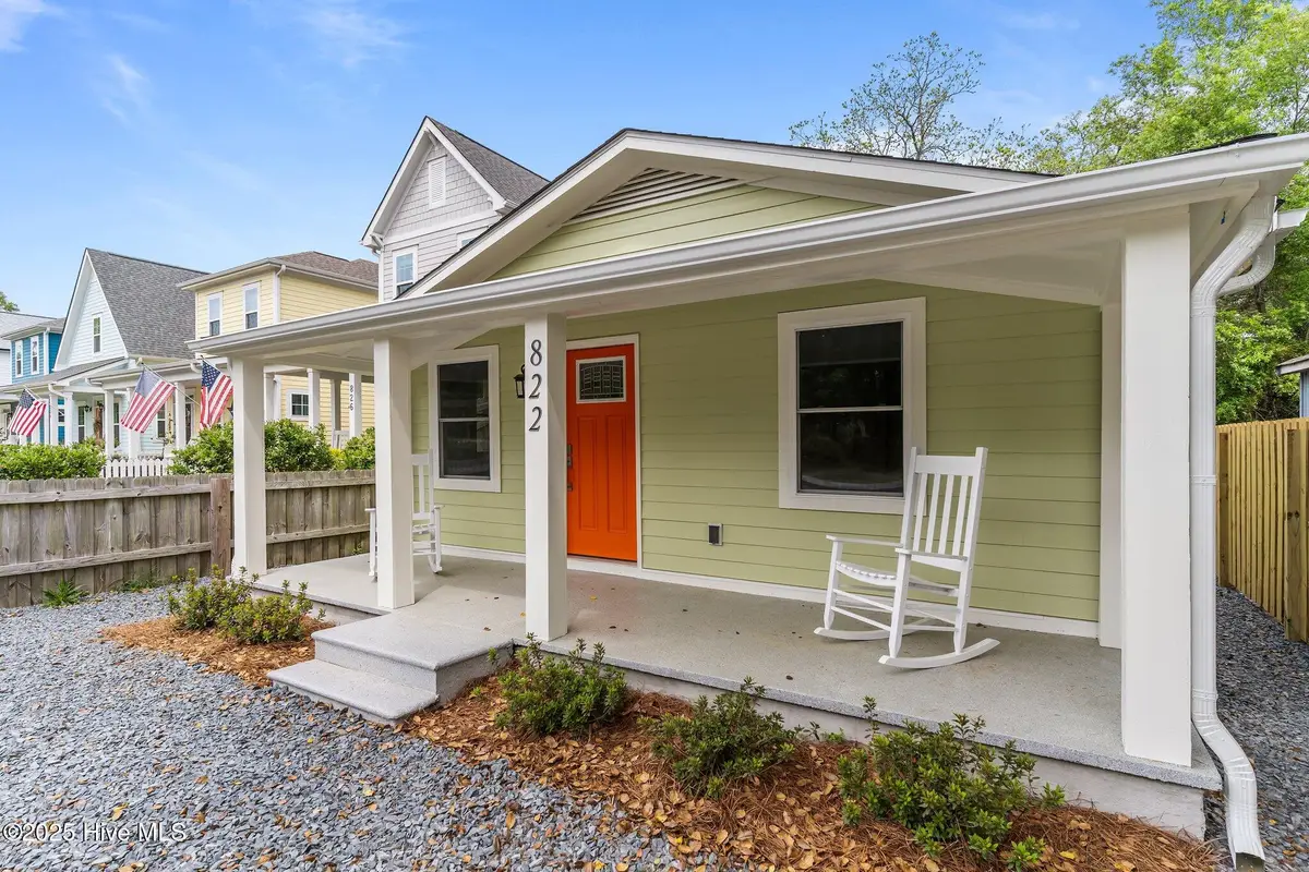 822 N Lord Street, Southport, NC 28461 - Image #1