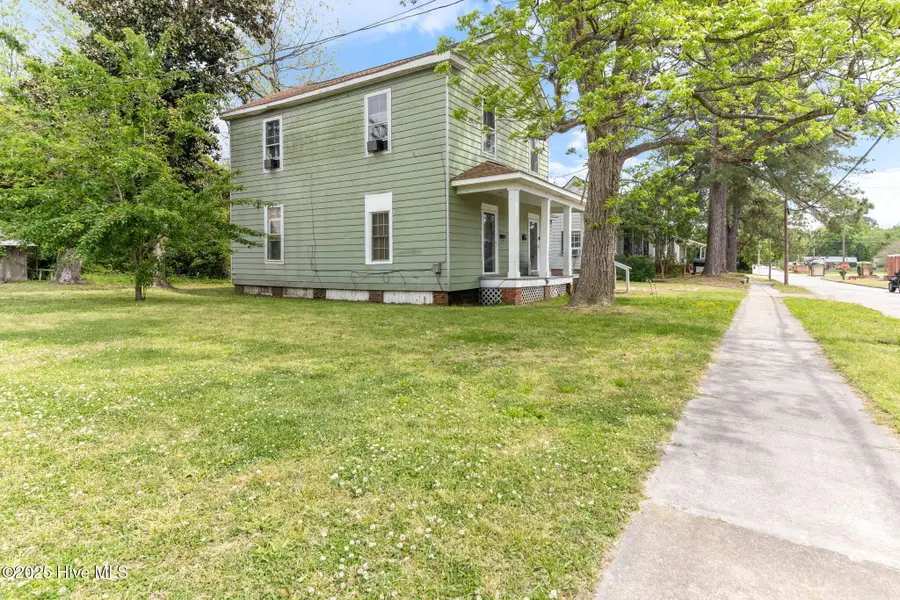 202 Madison Street, Plymouth, NC 27962 - Image #2