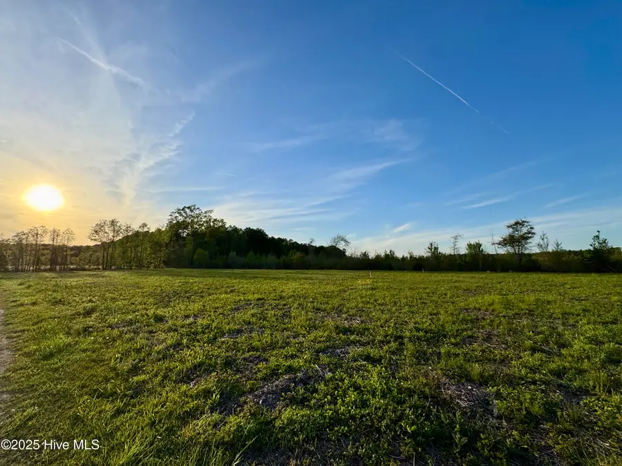 206 Meadowbrook Lane, Washington, NC 27889 - Image #2