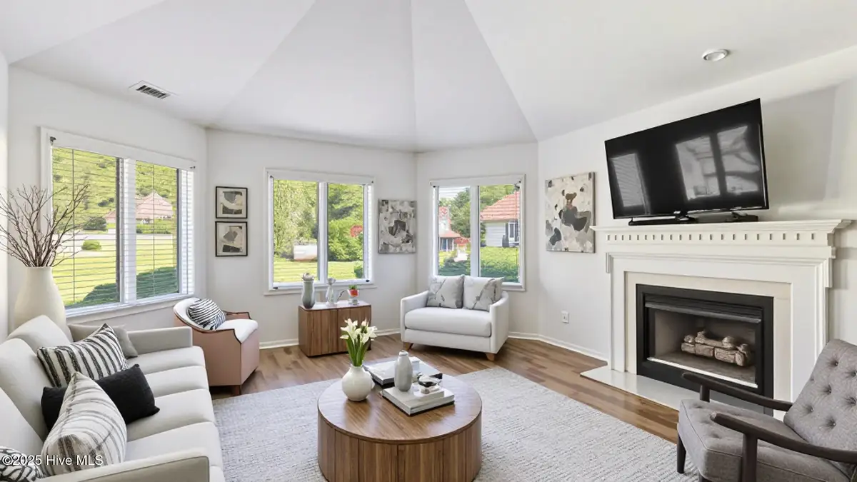 107 Pinnacle Court, West End, NC 27376 - Image #1