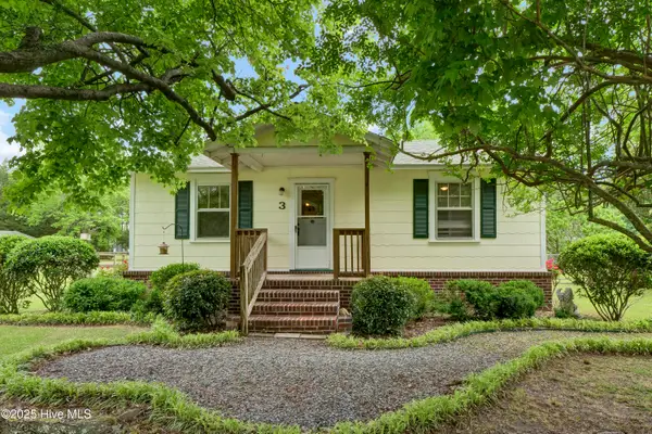 3 Castle Farms Road, Castle Hayne, NC 28429