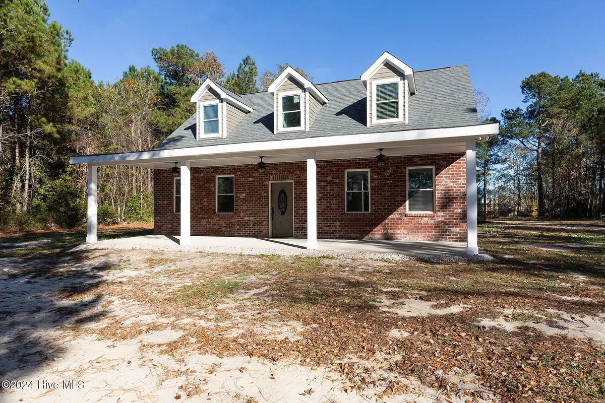 12009 Old Lake Road, Sandyfield, NC 28456 - Image #1