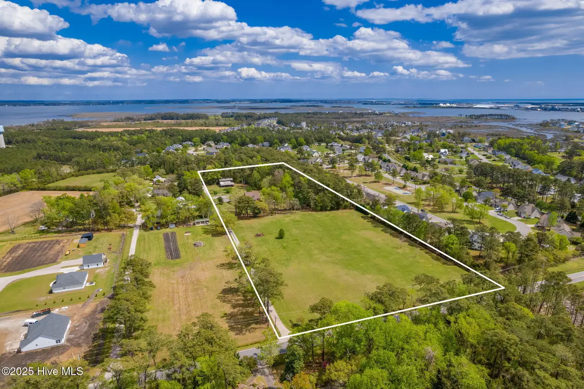 1630 N 20th Street, Morehead City, NC 28557 - Image #1