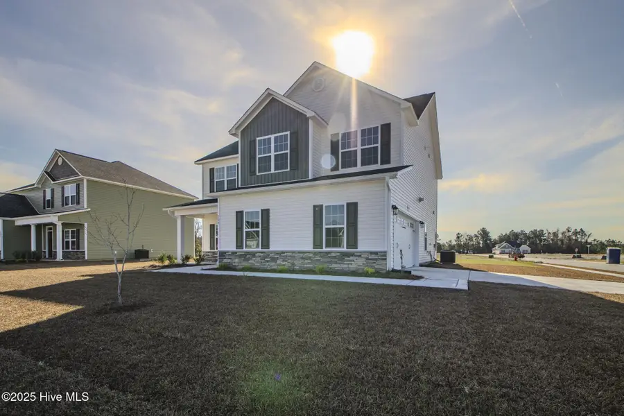 108 Twisted Vine Boulevard, Jacksonville, NC 28546 - Image #2