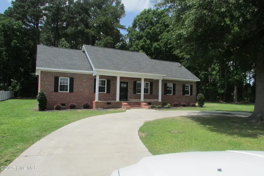 1429 Isaac Weeks Road, Clinton, NC 28328 - Image #3