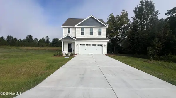 105 Dole Court, Richlands, NC 28574