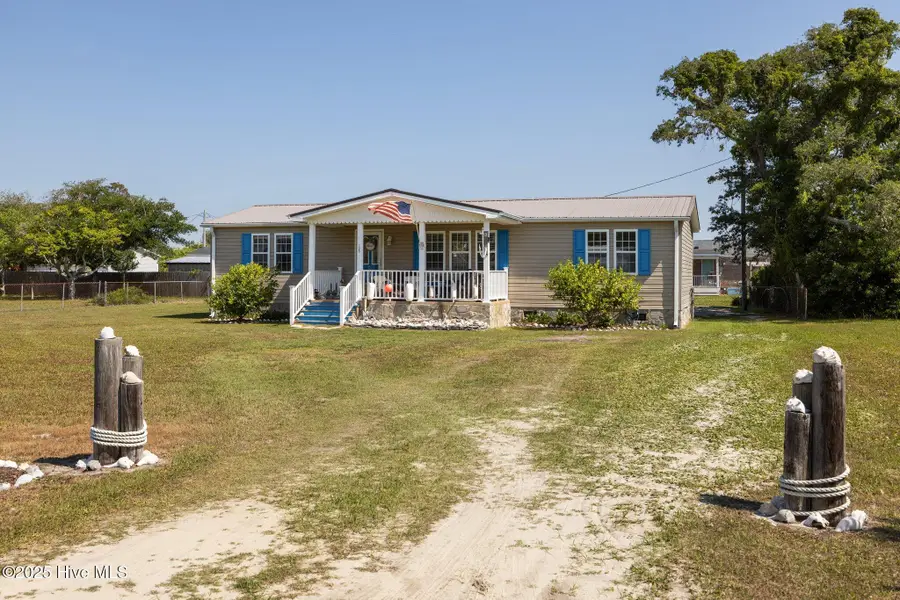 139 Diamond City Drive, Harkers Island, NC 28531 - Image #2