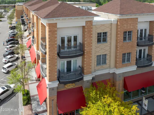 6832 Main Street #Unit 328, Wilmington, NC 28405