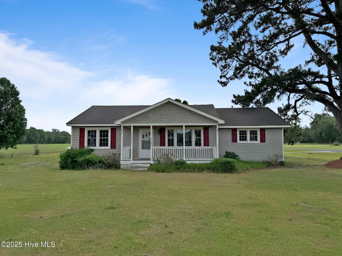 17 Wheat Patch Road, Belhaven, NC 27810 - Image #1