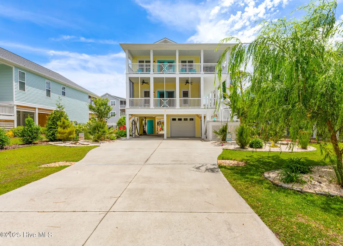 104 SE 32nd Street, Oak Island, NC 28465 - Image #1