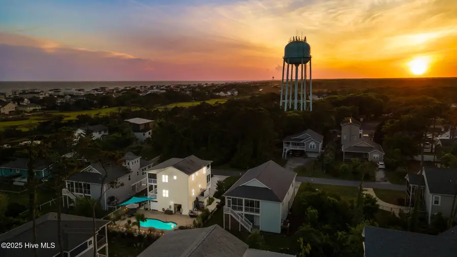 104 SE 32nd Street, Oak Island, NC 28465 - Image #3