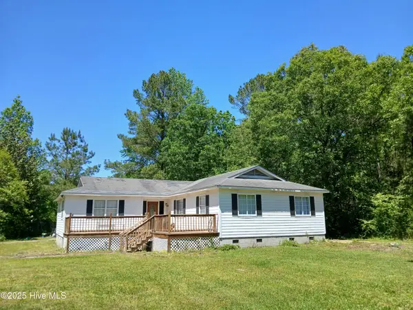 202 A L Banks Lane, Trenton, NC 28585