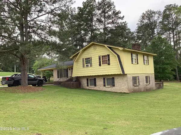 102 Hillview Circle, Rockingham, NC 28379