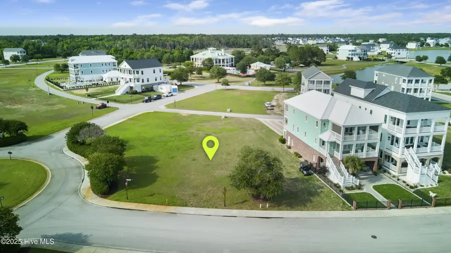 818 Cannonsgate Drive, Newport, NC 28570 - Image #2
