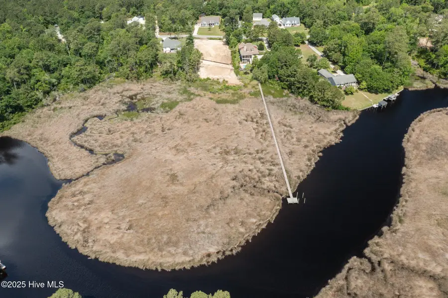 240 White Oak Bluff Road, Stella, NC 28582 - Image #3