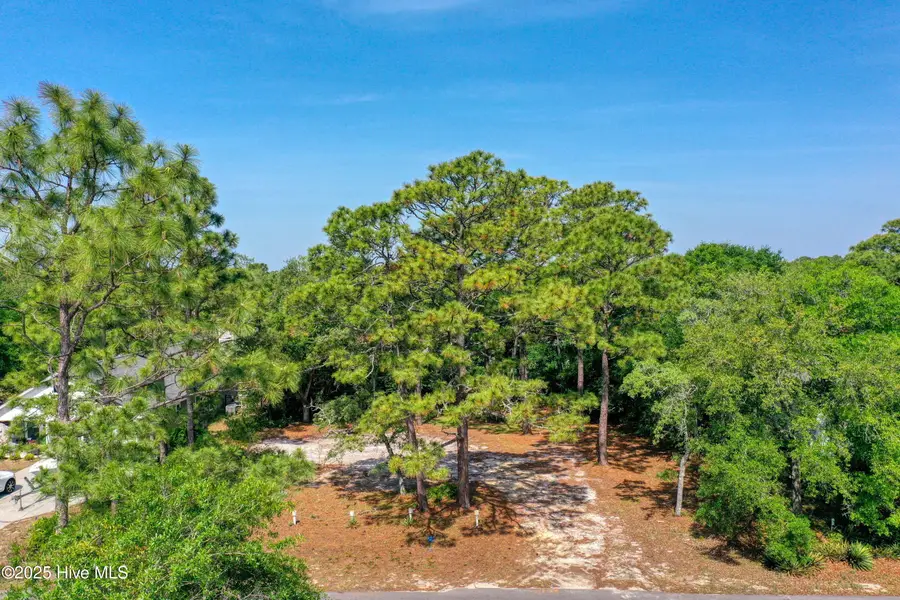 119 NE 17th Street, Oak Island, NC 28465 - Image #2