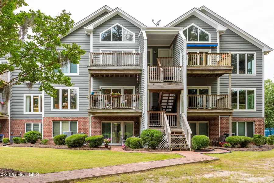422 Albemarle Boulevard #12a, Hertford, NC 27944 - Image #2